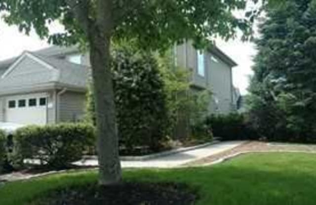 308 AUBURN CT - 308 Auburn Court, Brinckerhoff, NY 12524