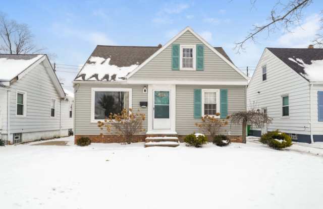 1557 Woodrow Avenue photos photos