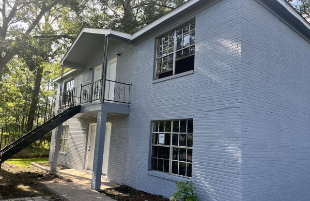 6418 Walnut Street - 6418 Walnut Street, Moss Point, MS 39563