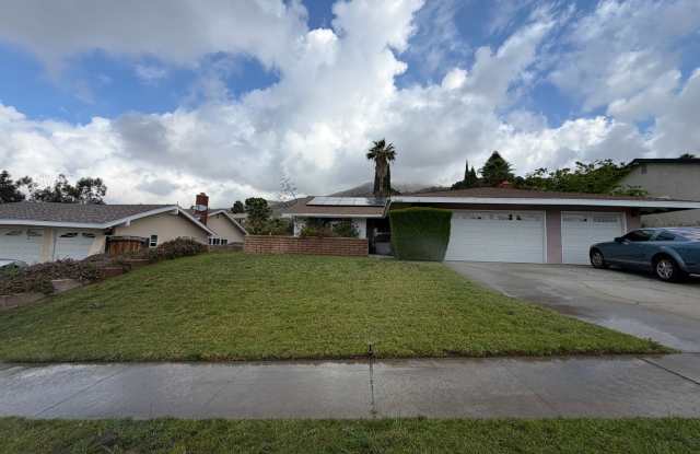 3668 28th St. - 4 Bed, 2 Bath Plus Bonus Space in Highland Available 5/1! photos photos