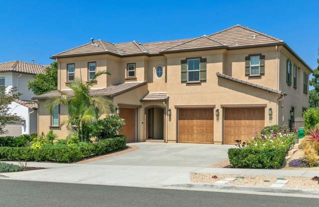 Spacious Home in Great Olde Carlsbad Location! photos photos