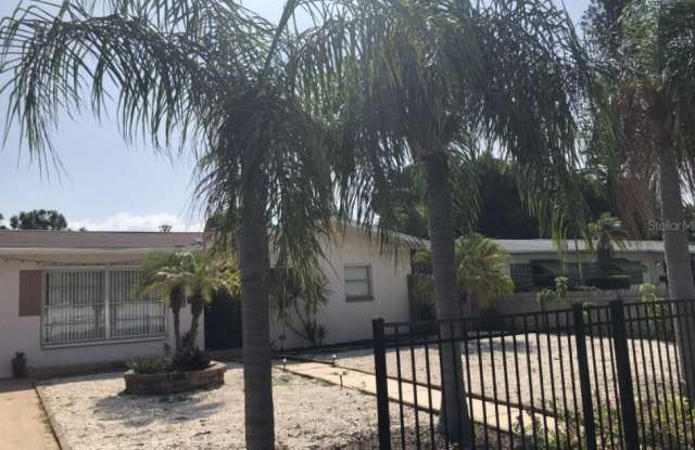 3680 WHITING DRIVE SE photos photos