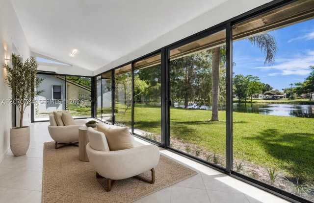 16778 Willow Creek Dr Gallery 3