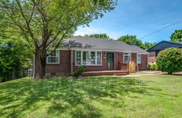 928 Crescent Hill Road photos photos
