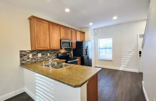 653 Drake Bay Terrace - 1 photos photos