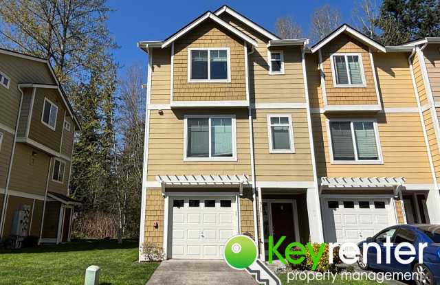 Tacoma townhome located in HOA community! photos photos