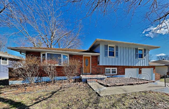3 BR/2BA | Newly Renovated Single Family Home | Car Covered Parking | Gated backyard photos photos