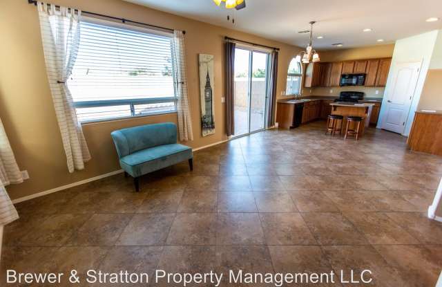 4124 E Milky Way Gallery 4