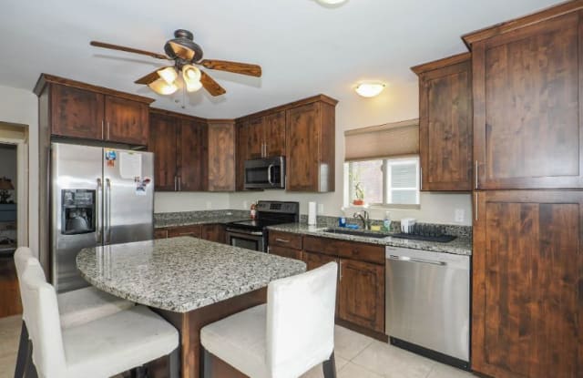 2685 South Highland Dr - 2685 South Highland Drive, Salt Lake City, UT 84106