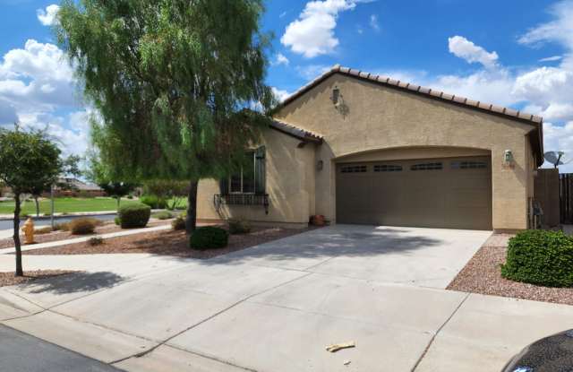 Rare 4 bedroom, 2 bathroom single level Queen Creek Home located in Hastings Farms. photos photos