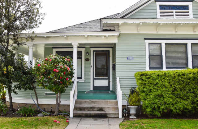 Old Towne Living photos photos