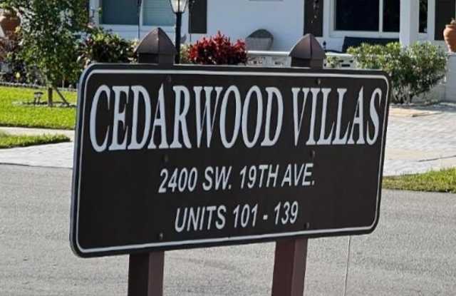 2400 SW 19th Avenue photos photos