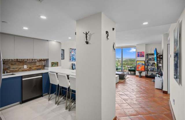 2350 NE 135th St cu-1204, North Miami, FL 33181 Gallery 4