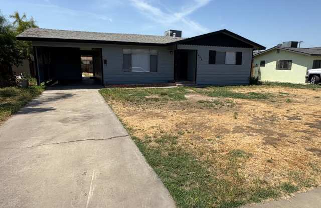 Updated Interior home in Dinuba near Shopping Center Available Now! photos photos