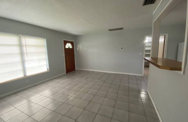 6615 Del Prado Terrace Gallery 2