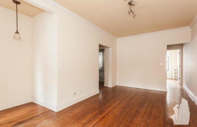 750 West Addison St. Gallery 4