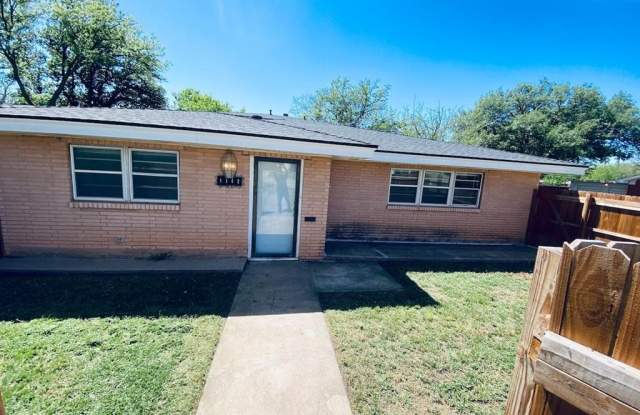 1142 Washington Boulevard - 1142 Washington Boulevard, Abilene, TX 79601