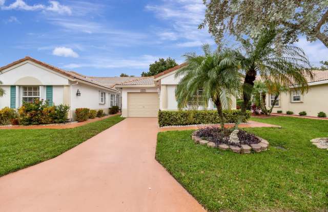 6129 HELICONIA Road Gallery 2