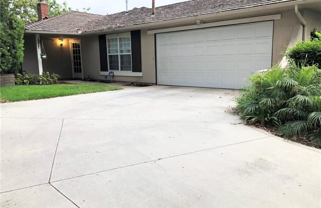 10 Cherry N - 10 Cherry North, Irvine, CA 92612
