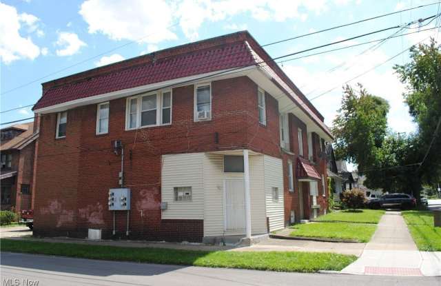 3173 W 38th Street photos photos