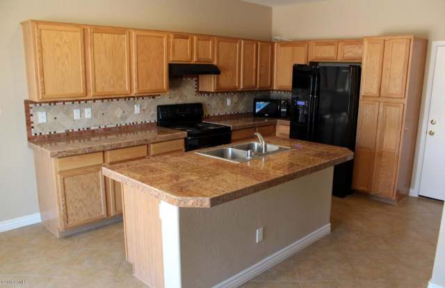 15478 W Glenrosa Avenue Gallery 2