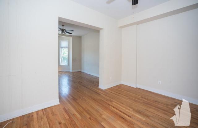 3358 North Sheffield Avenue Gallery 1