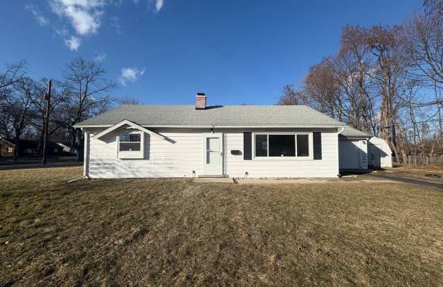 Freshly Updated 3-Bedroom Home Near UT - 306 Independence Road, Toledo, OH 43607