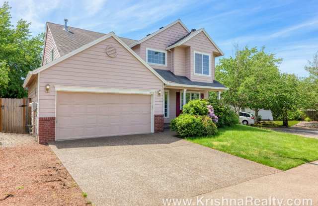 4 BD* +Den 2.5 BA* Single Family Home in Kaiser Woods Neighborhood! Located In North Bethany *Large Yards*Granite Counters*Great Location!* - 14816 Northwest Deerfoot Lane, Bethany, OR 97229