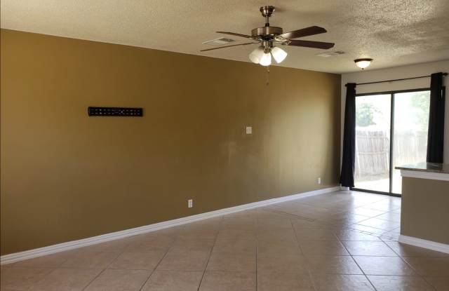 7915 Ruby Meadow Gallery 4