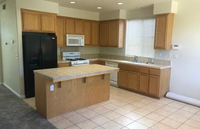 Stunning home in the much desired Dixon area. Newer Carpet and Paint throughout! photos photos