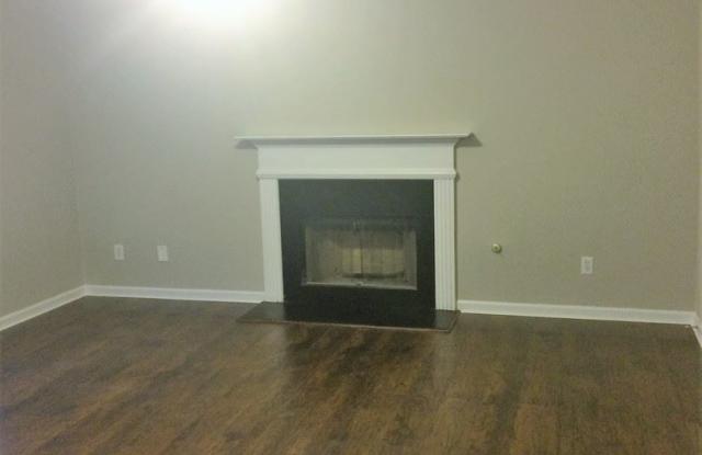 2240 Rambling Way Gallery 3