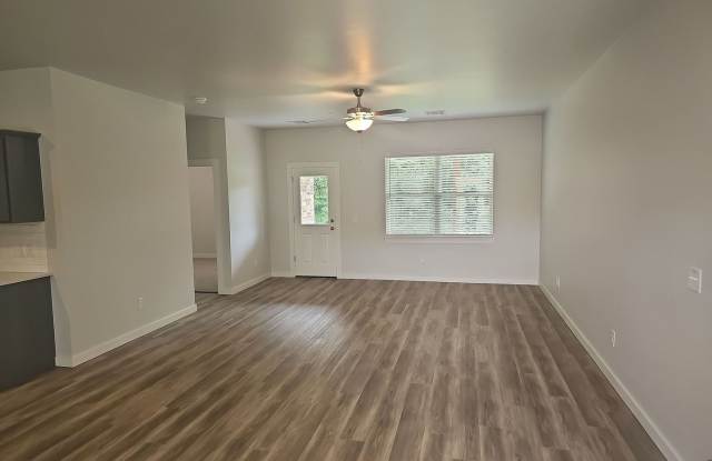 3 bedroom 2 bath home in Guthrie schools Gallery 3