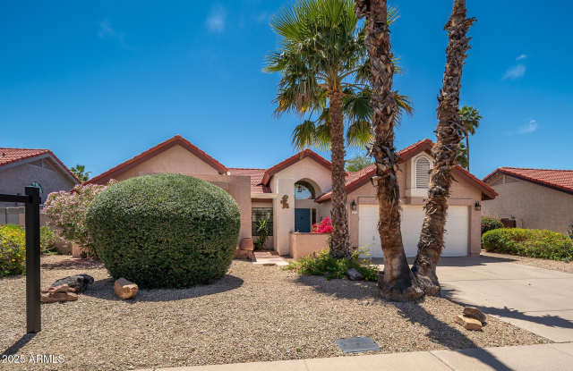 11063 E SAHUARO Drive photos photos