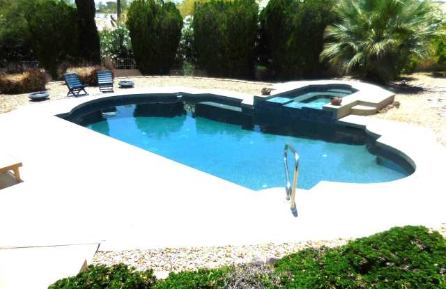 11028 N VALLEY Drive Gallery 3