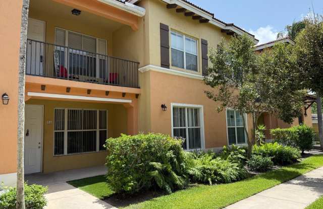 3553 Forest Hill Boulevard photos photos