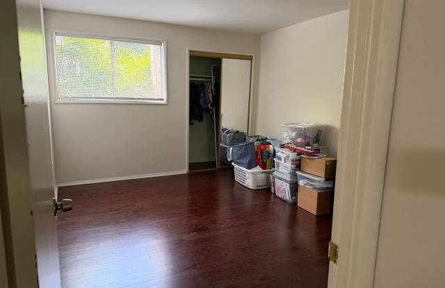 7260 DONNELL Place Gallery 4