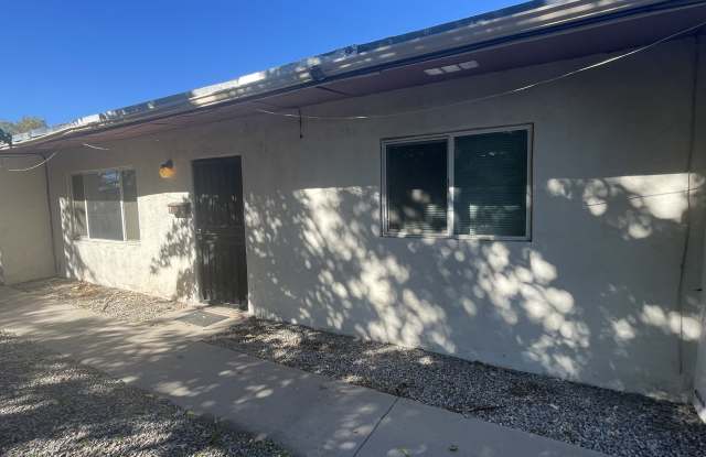 714 Truman Street Northeast - B - 714 Truman Street Northeast, Albuquerque, NM 87110