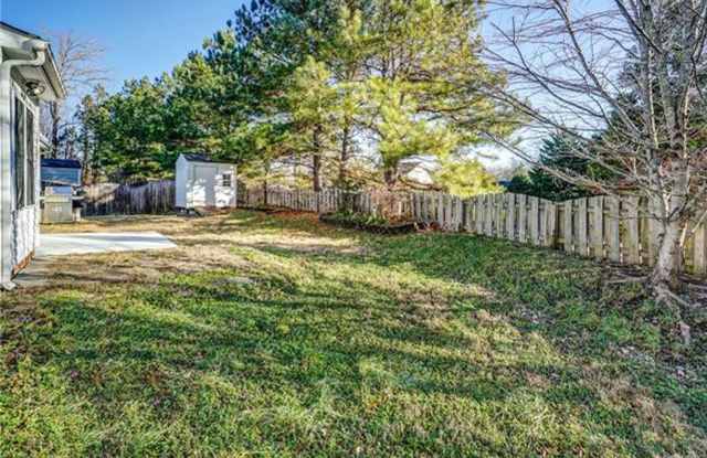 Chesterfield-Midlothian-Ashbrook Subdivision-Cosby High Gallery 3