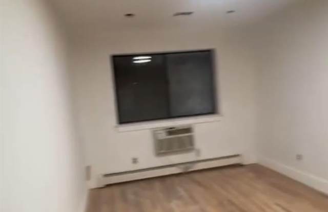 94-28 53 Avenue photos photos