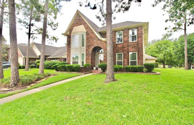 1131 Woodside Court Gallery 2
