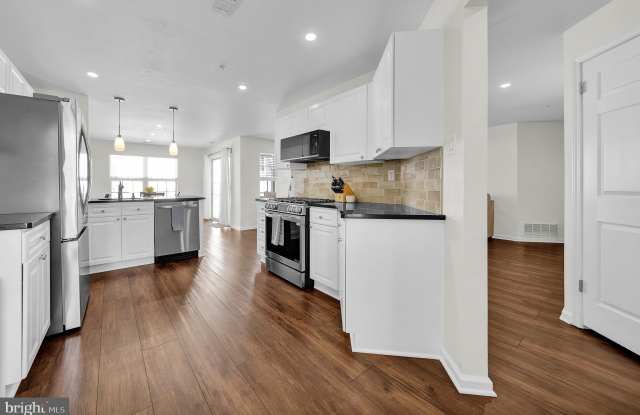 205 STRAWBERRY Court photos photos