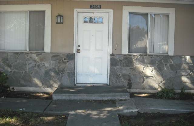 Spacious 2 bedroom condo with pool photos photos