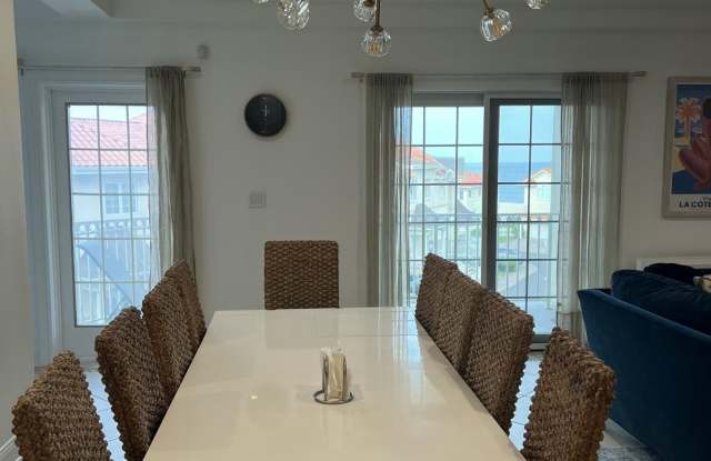 121 Riviera Drive Gallery 4