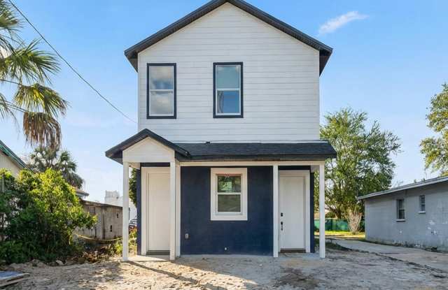 215 C STREET photos photos