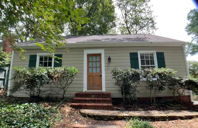 817 Old Pittsboro Road - 817 Old Pittsboro Road, Chapel Hill, NC 27516