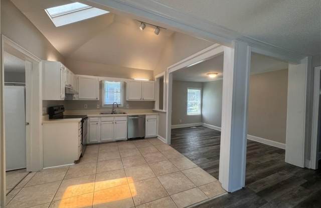 822 Wharton Street - 822 Wharton Street, Greensboro, NC 27401