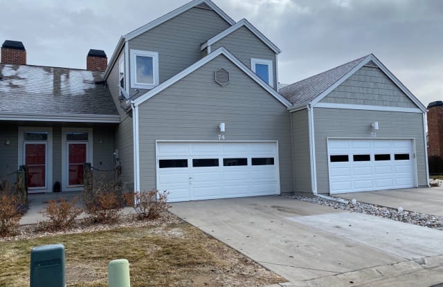 Gatewaypark Townhouses - 15555 E 40th Ave, Denver, CO 80239