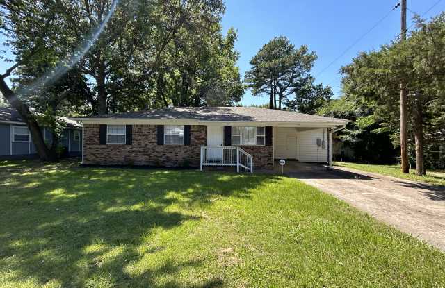 916 South Rd photos photos