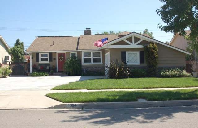 1324 E Rose St, Orange CA 92867 Pool Home - Available 6/1/2027 photos photos
