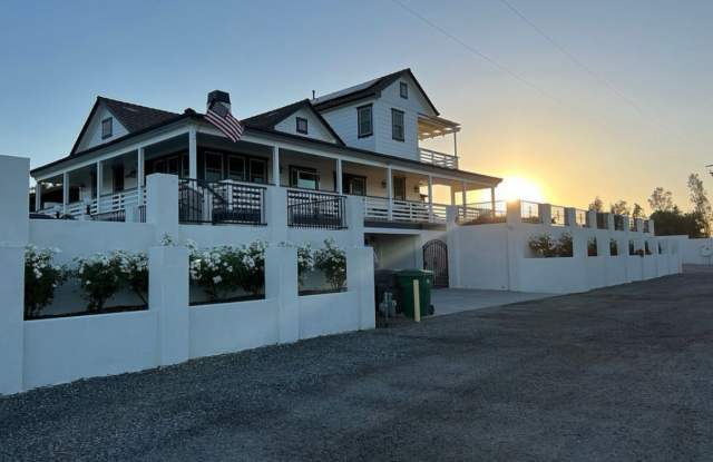 42405 Ivy St photos photos